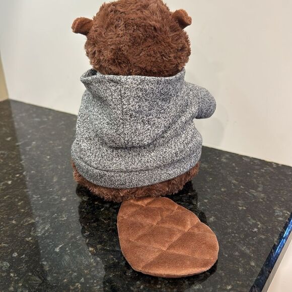 Roots Canada Beaver Stuffie Wearing Gray Hoodie 9" Plush Toy  Stuffed An… - Picture 4 of 7